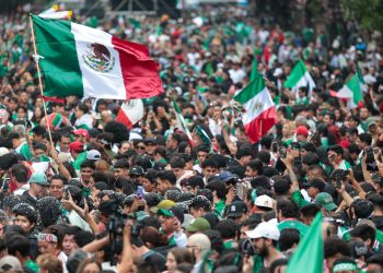 La policía capitalina detuvo a 25 personas durante el partido México - Chequia | FOTO X @ClaraBrugadaM