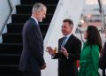 Pablo Lemus recibe al rey Felipe VI previo al España vs. Uruguay en Guadalajara