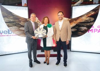 Conoce la historia de éxito de Rosario Marín, primera mujer mexicana en ser Tesorera en EE.UU.
