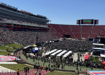 Afición mexicana desata la fiesta en Los Ángeles