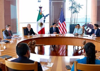 México y EU dialogan sobre agenda migratoria y destacan avances contra tráfico y trata