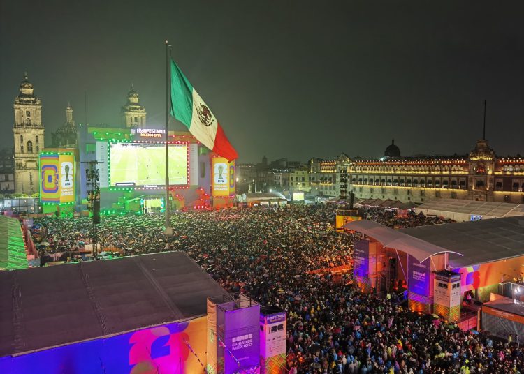 CDMX instalará más pantallas gigantes para el próximo partido de México | FOTO @PabloVazC