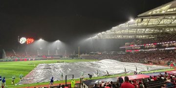 Los Diablos Rojos del México vencieron a los Olmecas de Tabasco en el primer juego de la doble cartelera celebrado en el Estadio Alfredo Harp Helú por pizarra