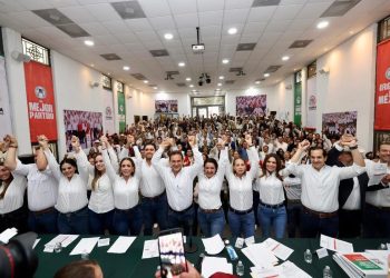PRI-UDC aventaja en la elección de Coahuila; participación supera el 50%