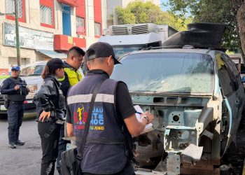 Alcaldía Cuauhtémoc retira 61 vehículos abandonados y acelera recuperación del espacio público
