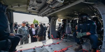 Gobierno mexiquense inaugura nuevo centro de monitoreo y pone en operación un Black Hawk