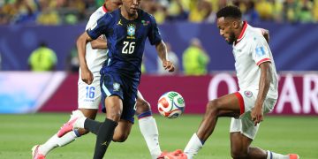 Provocó el primer gol, sirvió el segundo y marcó el tercero. El Vinícius de Brasil ya se parece al Vinícius del Real Madrid. Irrumpió este viernes contra Haití
