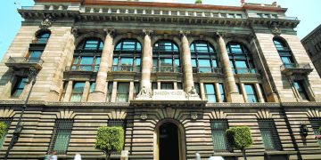 Banxico ve sólido al sistema financiero mexicano pese a riesgos globales y geopolíticos