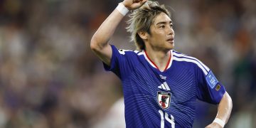 La selección de Japón goleó este sábado por 4-0 a Túnez en el partido 1.000 de las Copas Mundiales de fútbol, con lo que se sitúa en la segunda plaza del grupo F