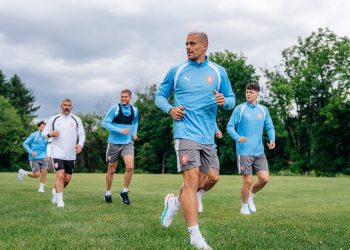 República Checa inicia la aventura mundialista