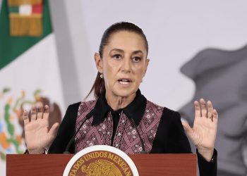 Sheinbaum rechaza debate con gobernadora de Chihuahua por caso Rubén Rocha