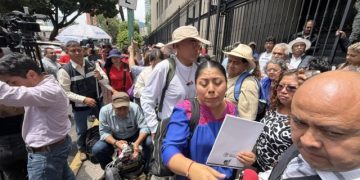 Negociación entre CNTE y Gobierno concluye sin acuerdos definitivos