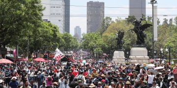 Maestros de la CNTE anuncian que reforzarán movilizaciones y plantón en CDMX