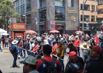 CNTE inicia huelga nacional indefinida a días del Mundial