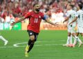 Con una espectacular reacción encabezada por Mohamed Salah, Egipto remontó y venció 3-1 a Nueva Zelanda para adueñarse de la cima del Grupo G