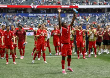 a selección de Suiza desatascó este jueves el duelo ante una exigente Bosnia