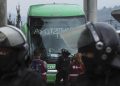 Padres de Ayotzinapa exigen retomar investigación de los 43 a doce años de su desaparición