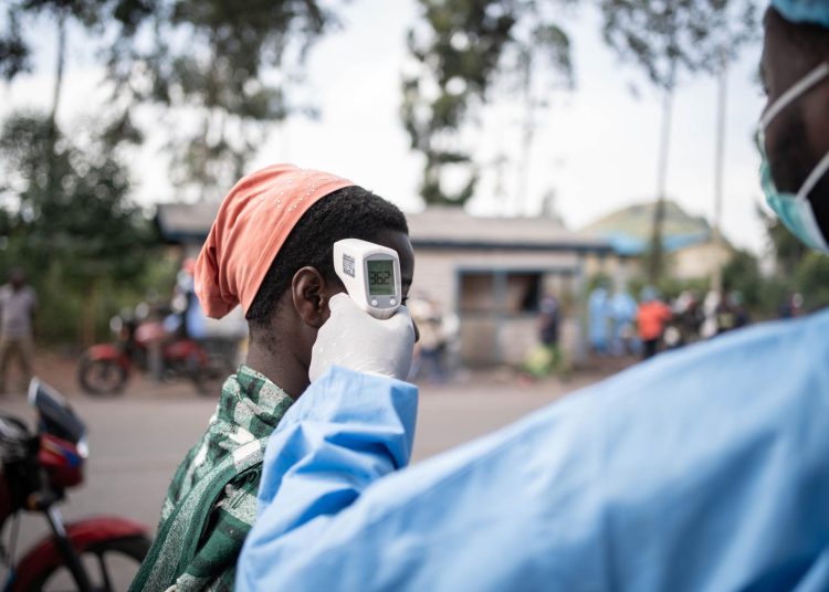 EFE/EPA/MARIE JEANNE MUNYERENKANA