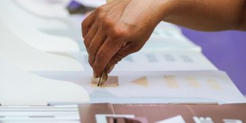 Sigue la desbandada de legisladores de morena que piden licencia para competir por candidaturas rumbo al 2027