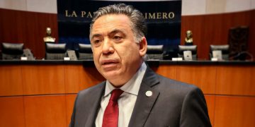 Enrique Inzunza se ausenta de sesión del Senado y suma 54 días sin actividad pública