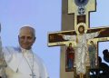 León XIV hace historia en España, exige apoyo a migrantes y justicia para víctimas de abusos en la Iglesia