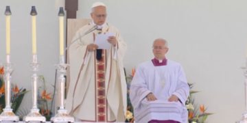 Papa León XIV cierra gira por España con fuerte mensaje sobre migración en Tenerife