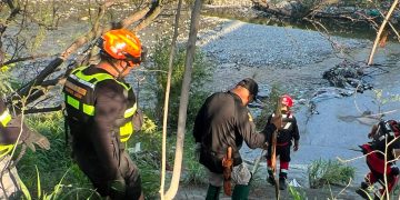 Localizan cuerpo de menor arrastrado por corriente de arroyo en Monterrey