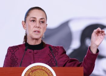 Sheinbaum cuestiona marcha de la CNTE al Estadio Ciudad de México