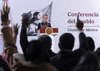 Sheinbaum afirma que recibe a madres buscadoras pero no hace propaganda de ello
