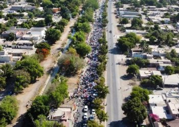 Ciudadanos marchan de Los Mochis a Topolobampo contra planta de amoniaco de GPO