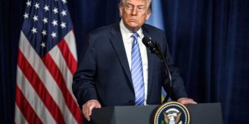 Trump exige al Congreso eliminar ciudadanía por nacimiento tras revés en Suprema Corte