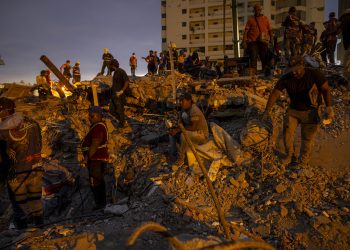 Sube a 5 mil 119 la cifra de muertos por los terremotos en Venezuela