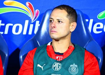 Chicharito Hernández aterriza en Dallas para cerrar su fichaje con el Atlético Dallas