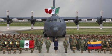 Sheinbaum recibe al agrupamiento Yumare tras misión humanitaria en Venezuela