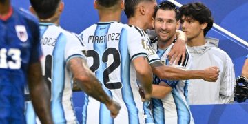 Argentina se clasificó este viernes a los octavos de final del Mundial 2026 al derrotar por 3-2 a Cabo Verde en un sufrido partido de 120 minutos disputado en Miami.
