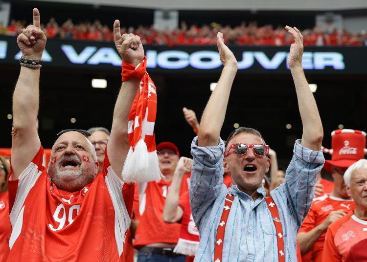 La selección de Suiza obtuvo este martes el último cupo a los cuartos de final del Mundial, instancia que comenzará este jueves