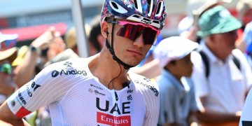 El ciclista mexicano Isaac del Toro sigue como tercer lugar del Tour de Francia después de la Etapa 7 ganada por Tim Merlier