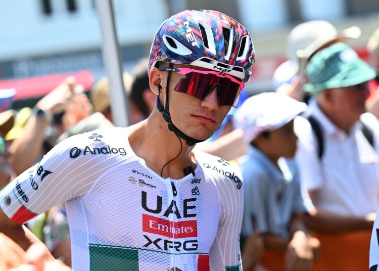 El ciclista mexicano Isaac del Toro sigue como tercer lugar del Tour de Francia después de la Etapa 7 ganada por Tim Merlier