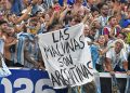 Los jugadores de la selección Argentina defendieron el haber exhibido este miércoles, tras el triunfo ante Inglaterra en las semifinales del Mundial 2026, una bandera con la leyenda 'las Malvinas