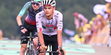 El mexicano Isaac del Toro, integrante del UAE Team Emirates, volvió a firmar una destacada actuación en el Tour de Francia 2026