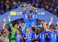 Cruz Azul engrosó este sábado su leyenda con la conquista del trofeo de Campeón de Campeones de la Liga MX