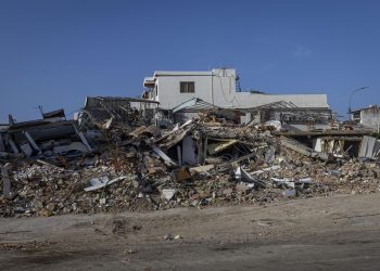 Asciende a 4 mil 829 la cifra de muertos por los terremotos de hace tres semanas en Venezuela