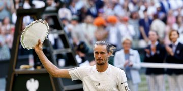 Alexander Zverev, finalista de Wimbledon, subrayó, sin embargo, su evolución y su escalada en el juego que puede ponerle al nivel del italiano Jannik Sinner