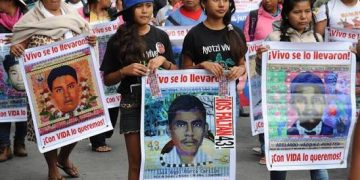 “Grave que recomendación de la CNDH busque eximir al Ejército de responsabilidad en el caso Ayotzinapa”: Centro Prodh