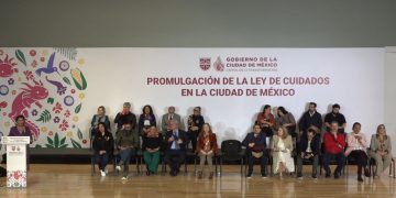 Clara Brugada promulga la Ley de Cuidados en la Ciudad de México