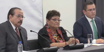 FGR investiga a Ken Salazar por mentir y violentar el marco internacional en el “secuestro” de “El Mayo”