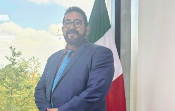 Ulises Lara habría presentado su renuncia a la FGR por motivos personales