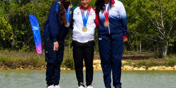  Los títulos llegaron gracias a las actuaciones de Natasha Landsmanas y Pablo Monroy, quienes dominaron las pruebas de wakeboard