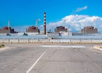 Rusia acusa a Ucrania de intentar aislar Energodar, sede de la mayor central nuclear de Europa