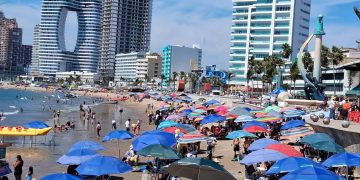 Sectur invita a descubrir Mazatlán, destino que supera los 2.57 millones de turistas en 2026
